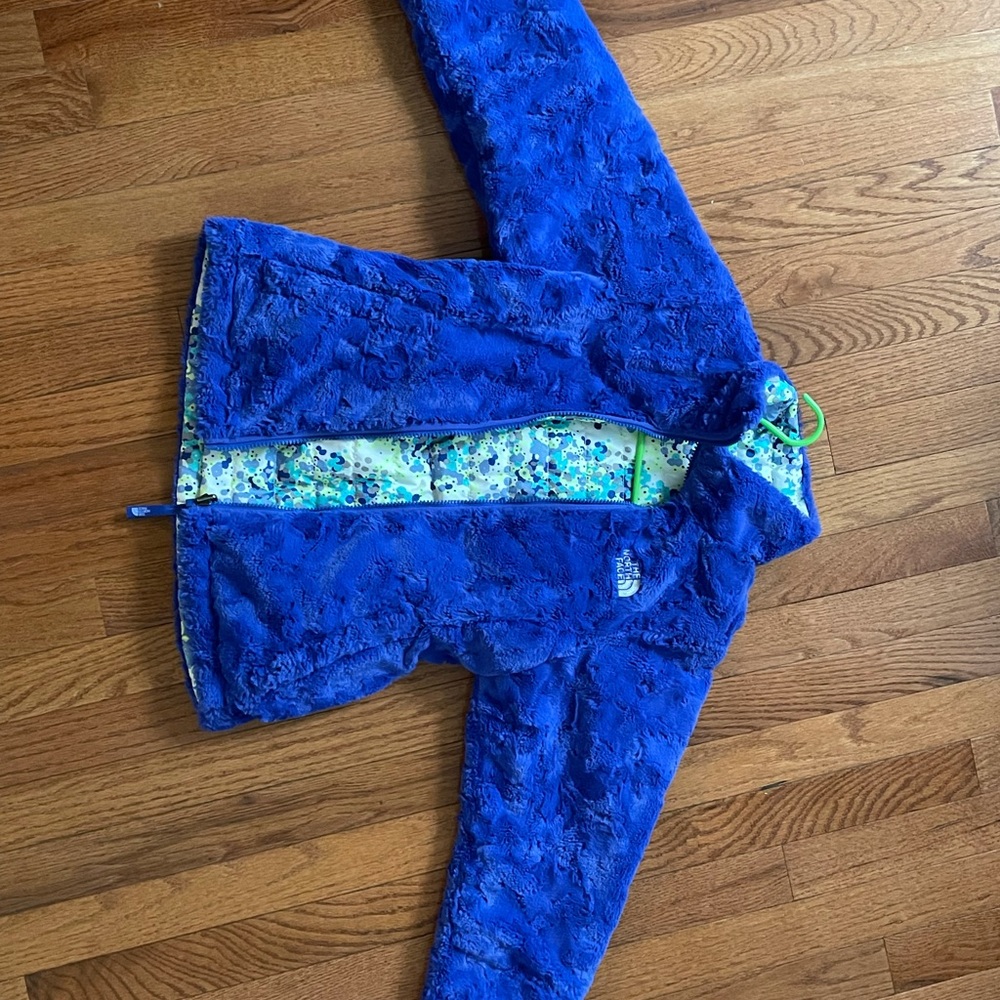 Girls North Face Reversible Coat, Size M